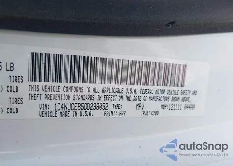 2013 Jeep Compass Latitude z USA, uszkodzony, nr VIN 1C4NJCEB5DD238052